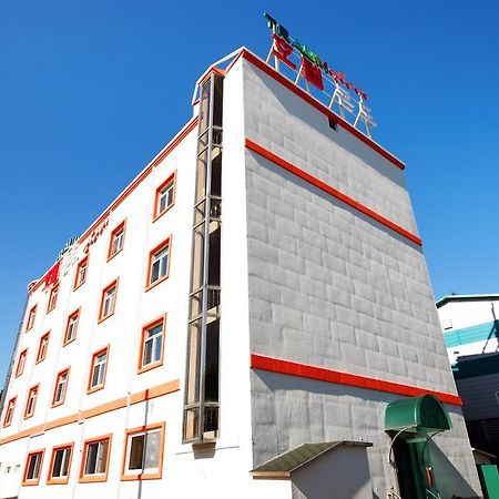 Traum Hotel & Condo Gapyeong Exterior foto
