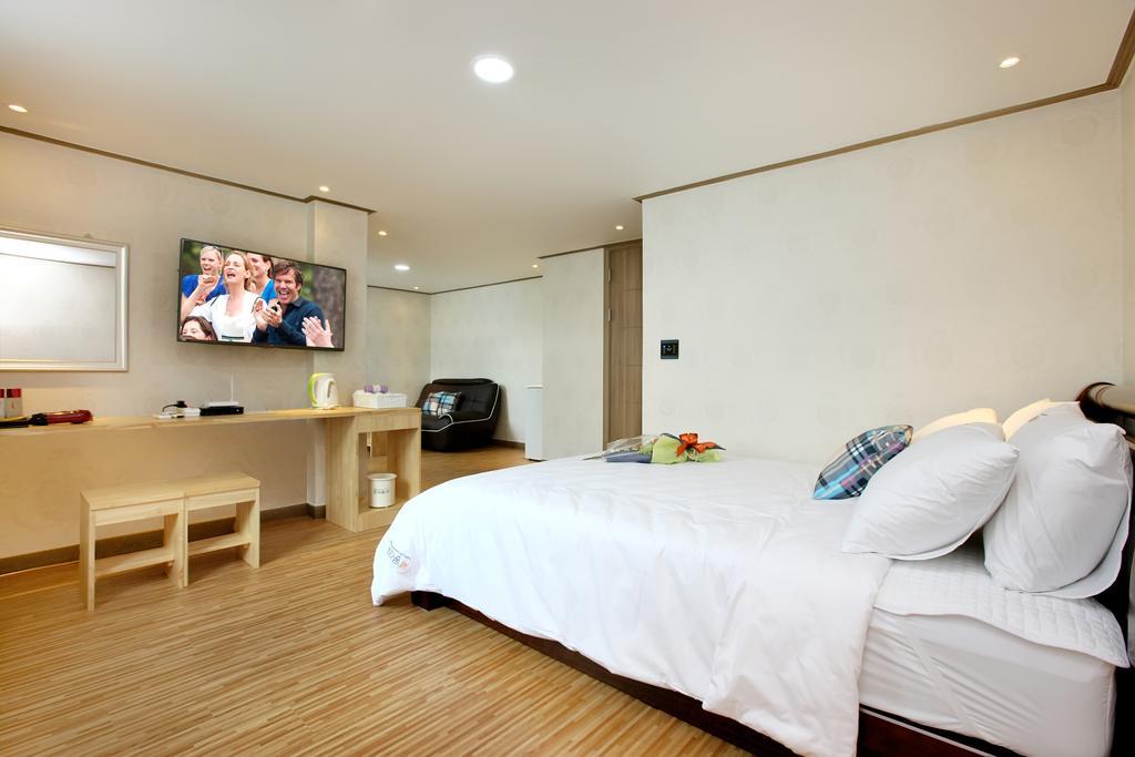 Traum Hotel & Condo Gapyeong Cameră foto