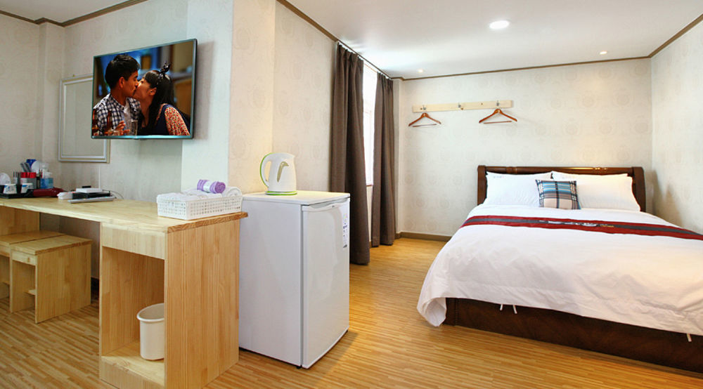Traum Hotel & Condo Gapyeong Exterior foto