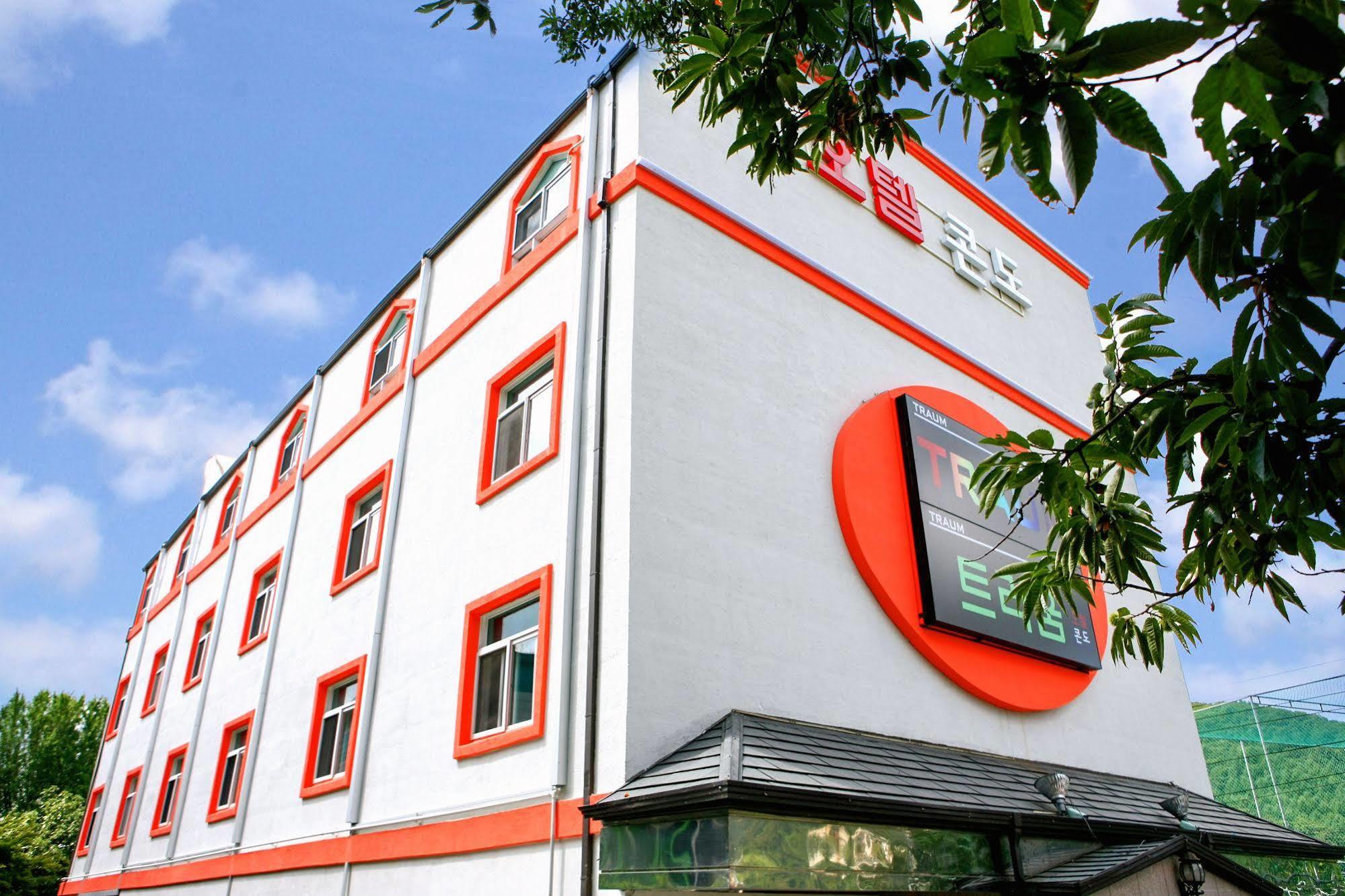 Traum Hotel & Condo Gapyeong Exterior foto