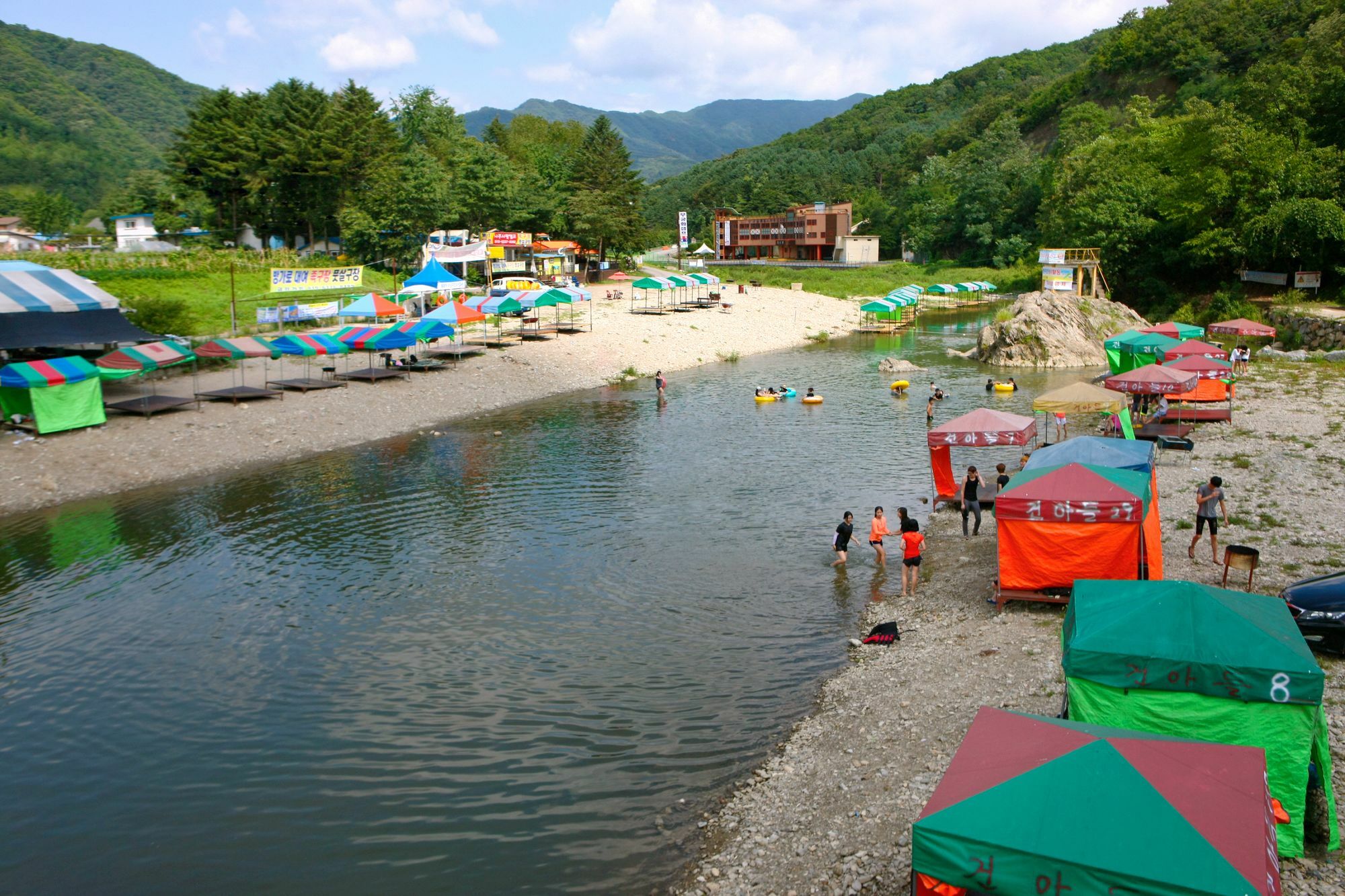 Traum Hotel & Condo Gapyeong Exterior foto